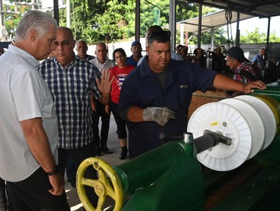 Los triunfos solo nacen del trabajo duro y tenaz