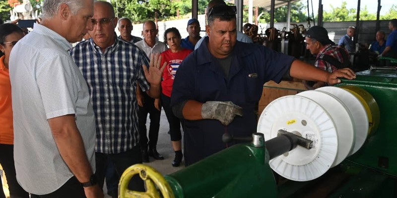Los triunfos solo nacen del trabajo duro y tenaz