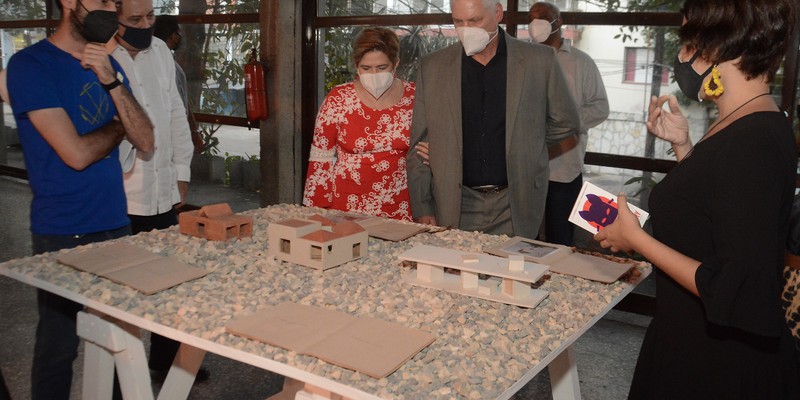 Visita a la exposición de artes plásticas «Estado de Espíritu»