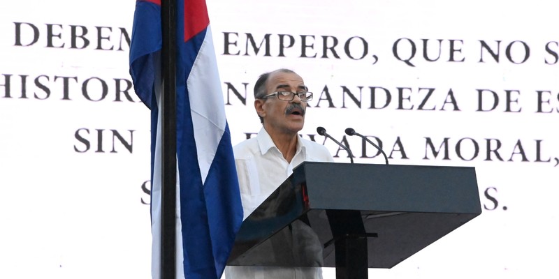 Aniversario 63 - Proclamación del carácter Socialista de la Revolución