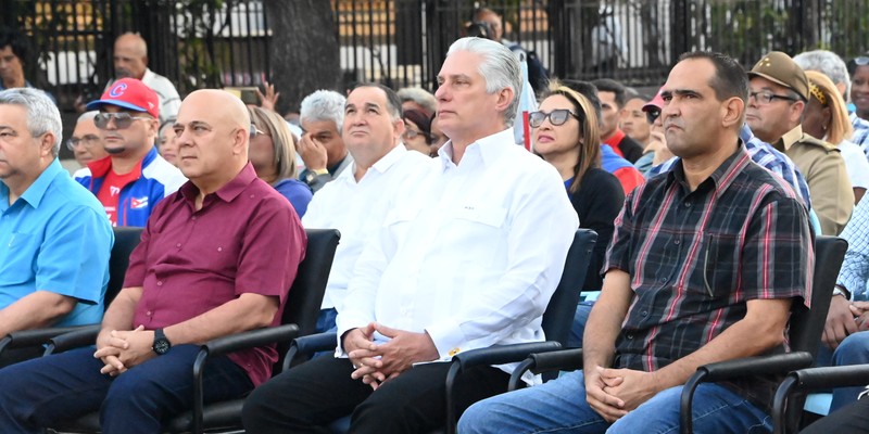 Aniversario 63 - Proclamación del carácter Socialista de la Revolución