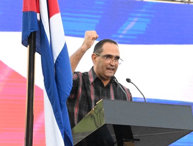 Aniversario 63 - Proclamación del carácter Socialista de la Revolución