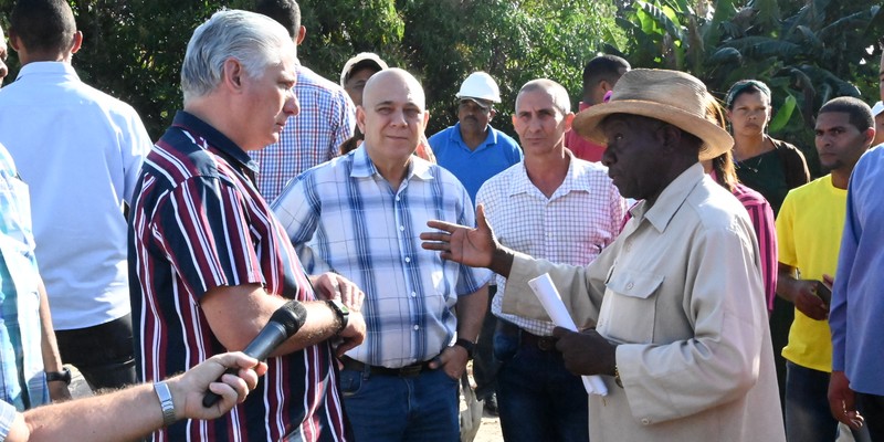 Visita a Salvador, Guantánamo