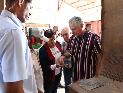 Visita a Salvador, Guantánamo