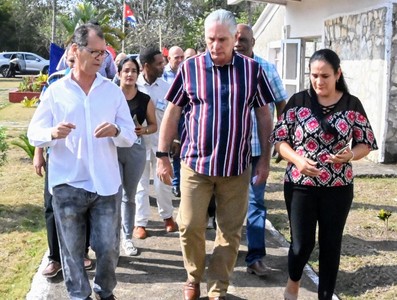 Visita a Salvador, Guantánamo