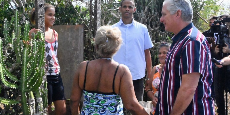Visita a Salvador, Guantánamo