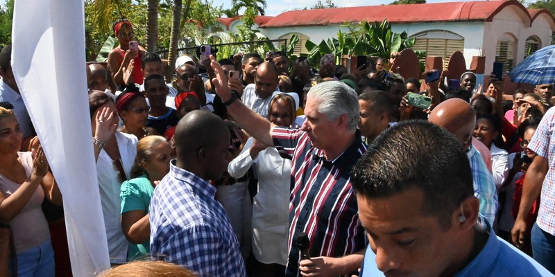 Visita a Salvador, Guantánamo