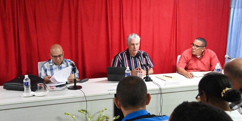 Visita a Salvador, Guantánamo