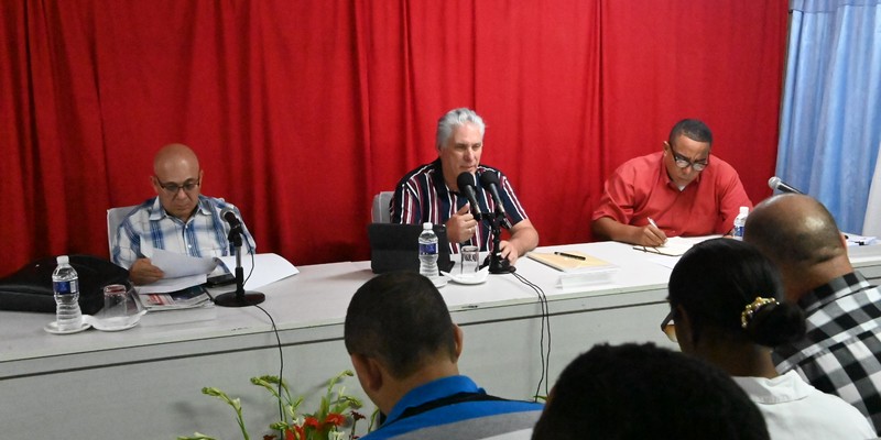Visita a Salvador, Guantánamo