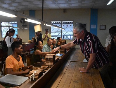 Visita a La Maya, Santiago de Cuba