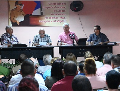 Visita a Cacocum, Holguín