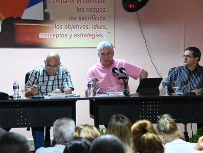 Visita a Cacocum, Holguín