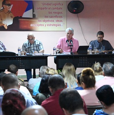 Visita a Cacocum, Holguín
