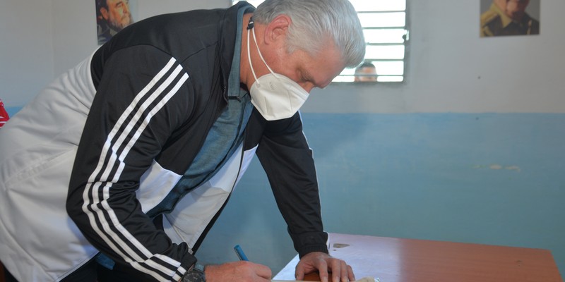 Recorrido de Díaz-Canel por la provincia de Villa Clara