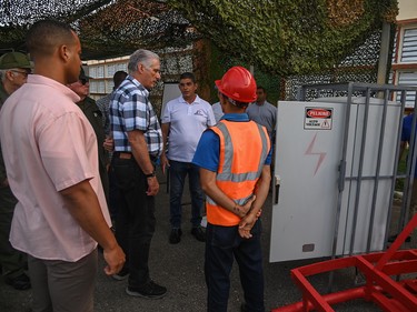 Constata Díaz-Canel novedosas soluciones energéticas y constructivas 10