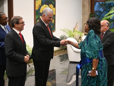 Recibió Díaz-Canel las Cartas Credenciales de once nuevos embajadores