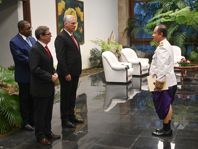 Recibió Díaz-Canel las Cartas Credenciales de once nuevos embajadores