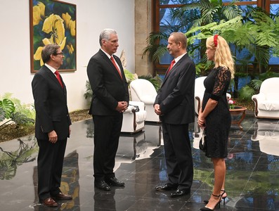 Recibió Díaz-Canel las Cartas Credenciales de once nuevos embajadores