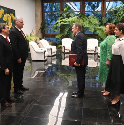 Recibió Díaz-Canel las Cartas Credenciales de once nuevos embajadores
