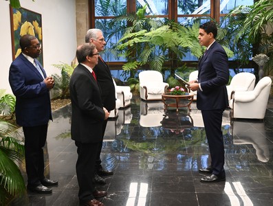 Recibió Díaz-Canel las Cartas Credenciales de once nuevos embajadores