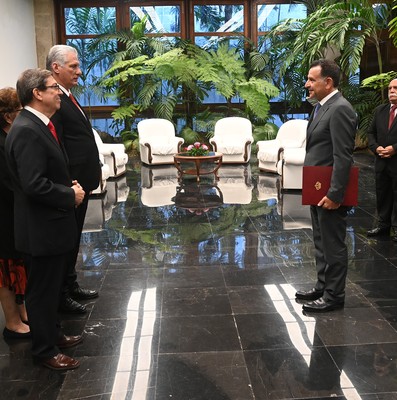 Recibió Díaz-Canel las Cartas Credenciales de once nuevos embajadores
