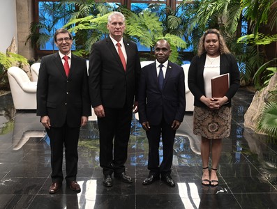 Recibió Díaz-Canel las Cartas Credenciales de once nuevos embajadores