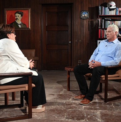 Entrevista concedida a la periodista Arleen Rodríguez Derivet