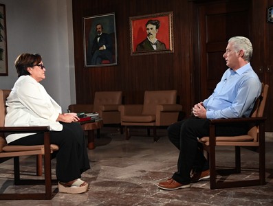 Entrevista concedida a la periodista Arleen Rodríguez Derivet