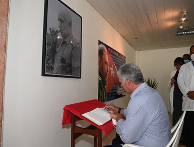 Recorrido por Santa Clara en calidad de Diputado