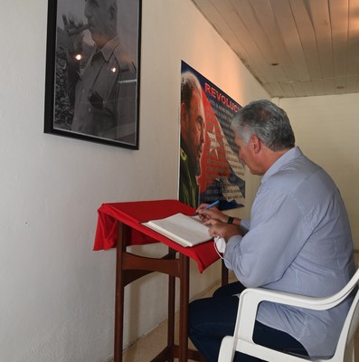 Recorrido por Santa Clara en calidad de Diputado