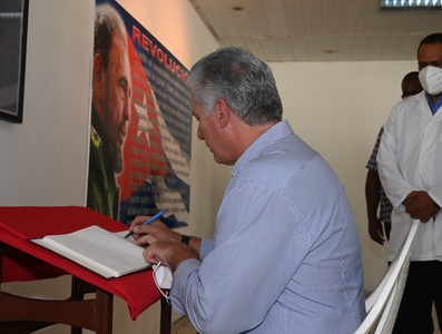 Recorrido por Santa Clara en calidad de Diputado