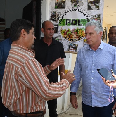 Recorrido por Santa Clara en calidad de Diputado