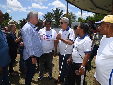 Recorrido por Santa Clara en calidad de Diputado