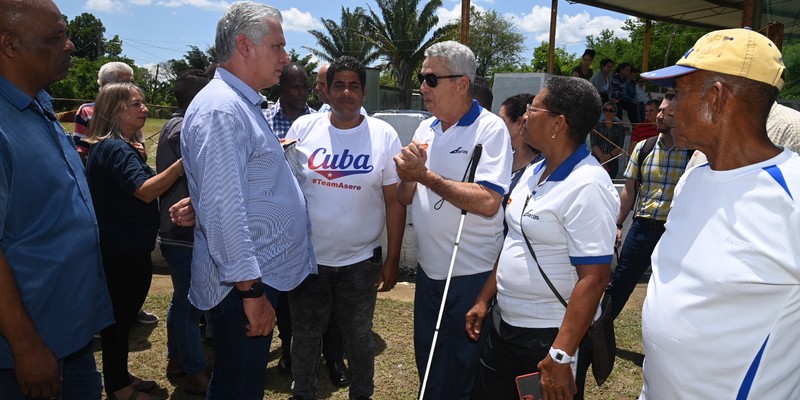 Recorrido por Santa Clara en calidad de Diputado