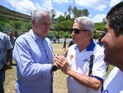 Recorrido por Santa Clara en calidad de Diputado
