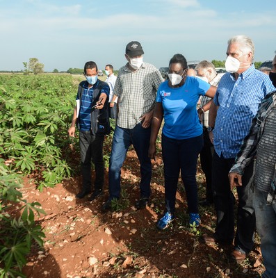 Recorrido por polos productivos de Mayabeque