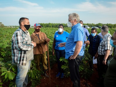 Recorrido por polos productivos de Mayabeque
