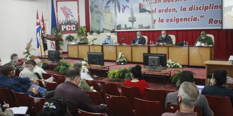 Encuentro con dirigentes provinciales y municipales - Villa Clara