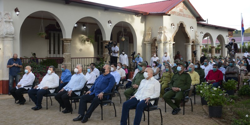 Acto por el 60 aniversario de la constitución de la Asociación Nacional de Agricultores Pequeños