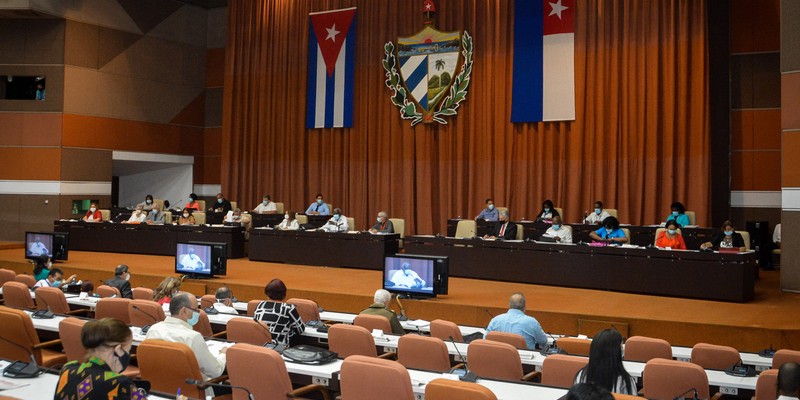 Cuatro proyectos de Ley a debate en el Parlamento cubano