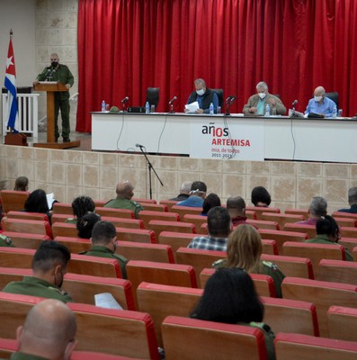 Encuentro con dirigentes provinciales y municipales - Artemisa