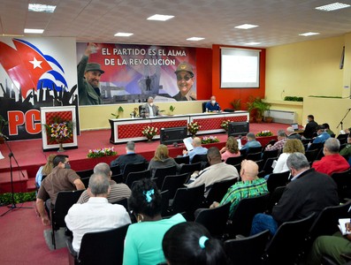 Encuentro con dirigentes provinciales y municipales - Camagüey