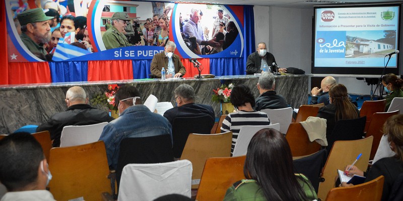 Encuentro con dirigentes provinciales y municipales - Isla de la Juventud