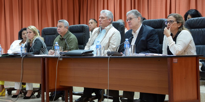 Encuentro con dirigentes sindicales y recorrido por Empresa Metal-Mecánica VARONA