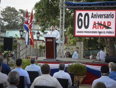 Acto por el 60 aniversario de la constitución de la Asociación Nacional de Agricultores Pequeños