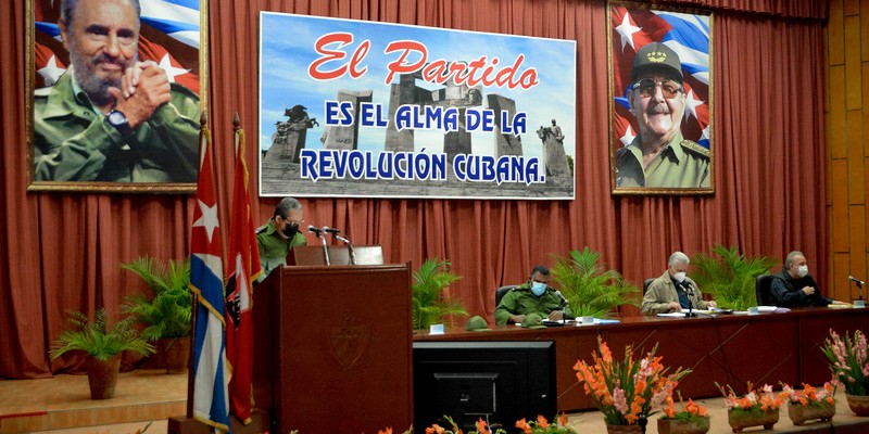 Encuentro con dirigentes provinciales y municipales - Guantánamo