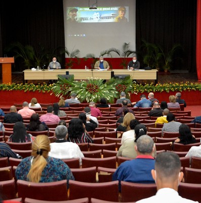 Encuentro con dirigentes provinciales y municipales - Las Tunas