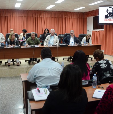 Encuentro con dirigentes sindicales y recorrido por Empresa Metal-Mecánica VARONA