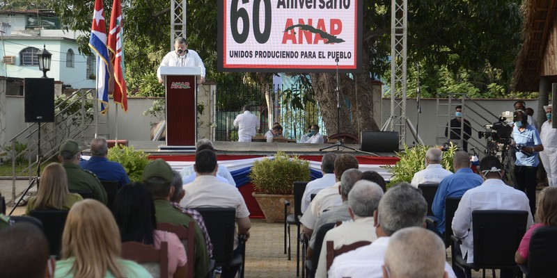 Acto por el 60 aniversario de la constitución de la Asociación Nacional de Agricultores Pequeños