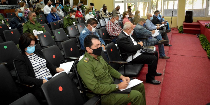 Encuentro con dirigentes provinciales y municipales - Camagüey